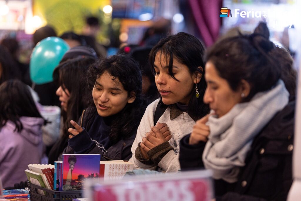 Música, teatro, stand up, inteligencia artificial y una gran agenda cultural en la Feria del Libro Jujuy